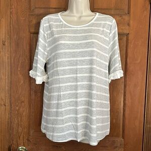 Soft Surroundings Women’s Gray/White Striped Shirt Size Petite Large
